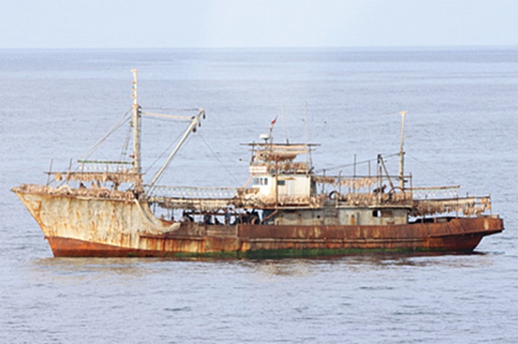 大和堆周辺水域の北朝鮮漁船