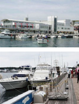 神奈川県三浦市三崎漁港（みさき）（上：産直センターうらり、下：みうら・みさき「海の駅」）